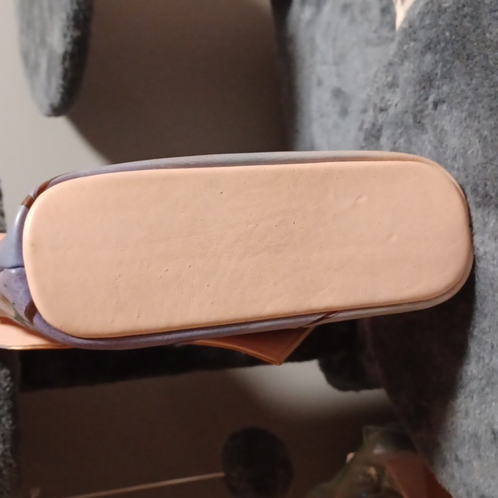 Anuschka crossbody - Picture 3 of 11